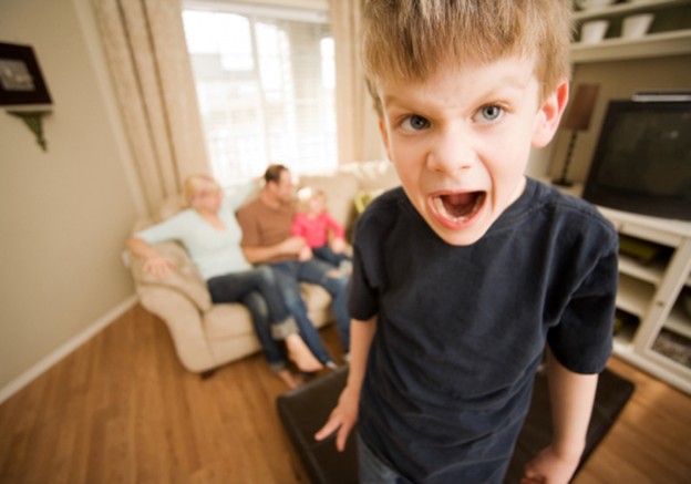 Qué hacer frente a las conductas malcriadas de los niños